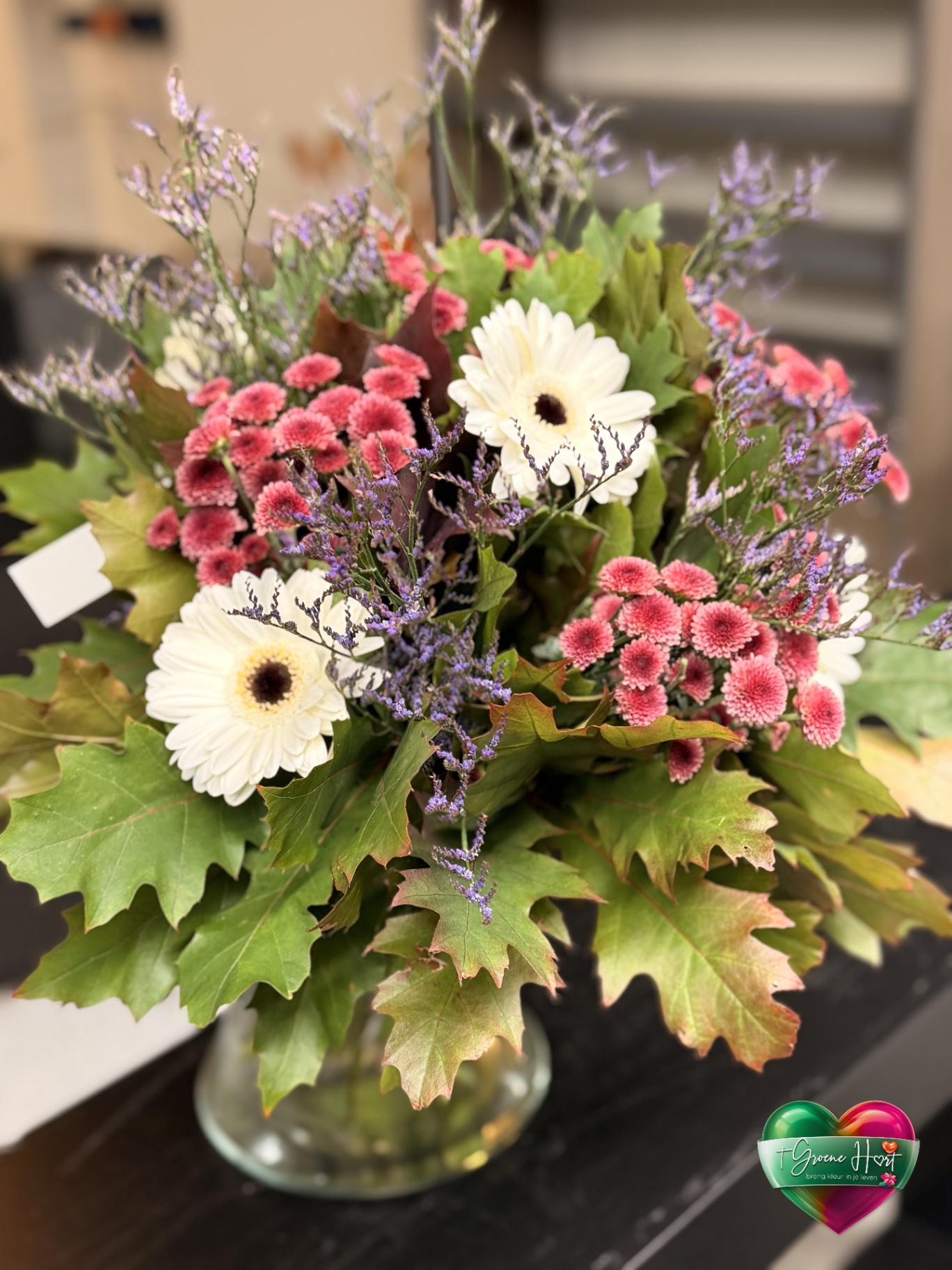 Wit-roze boeket met lila statice